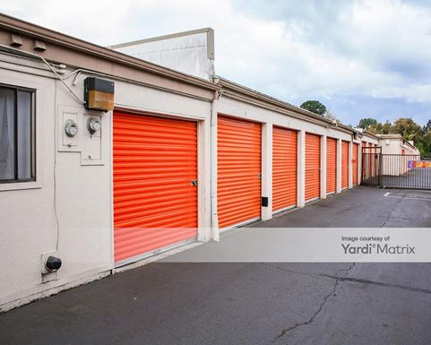 Source URL: https://cdnsc.rentcafe.com/dmslivecafe/3/1065577/1065577-1-3.jpg?width=-1&height=385&quality=80