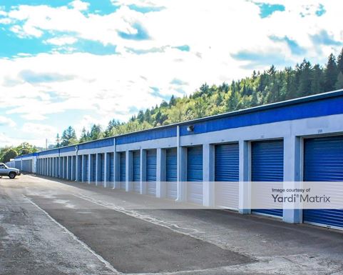 Source URL: https://cdnsc.rentcafe.com/dmslivecafe/3/1065580/1065580-1-3.jpg?width=-1&height=385&quality=80