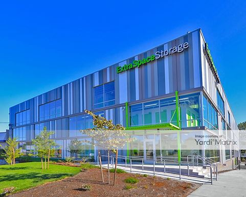 Source URL: https://cdnsc.rentcafe.com/dmslivecafe/3/1065599/1065599-1-3.jpg?width=-1&height=385&quality=80