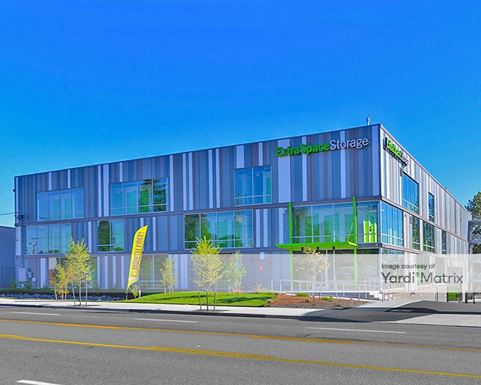 Source URL: https://cdnsc.rentcafe.com/dmslivecafe/3/1065599/1065599-1-4.jpg?width=-1&height=385&quality=80