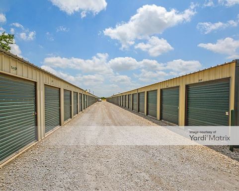 Source URL: https://cdnsc.rentcafe.com/dmslivecafe/3/1065611/1065611-1-2.jpg?width=-1&height=385&quality=80