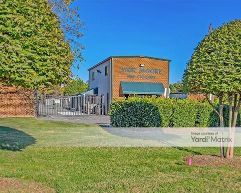 Source URL: https://cdnsc.rentcafe.com/dmslivecafe/3/1065618/1065618-1-3.jpg?width=-1&height=385&quality=80