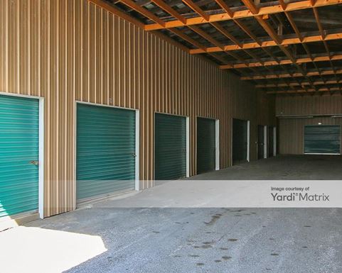 Source URL: https://cdnsc.rentcafe.com/dmslivecafe/3/1065626/1065626-1-3.jpg?width=-1&height=385&quality=80