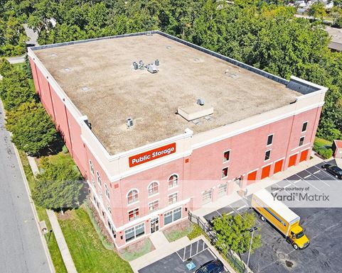 Source URL: https://cdnsc.rentcafe.com/dmslivecafe/3/1065636/1065636-1-3.jpg?width=-1&height=385&quality=80