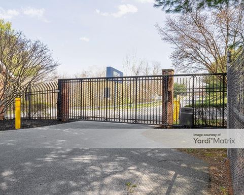 Source URL: https://cdnsc.rentcafe.com/dmslivecafe/3/1065639/1065639-1-6.jpg?width=-1&height=385&quality=80