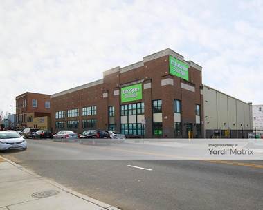 Storage Units for Rent available at 3634 Falls Road, Baltimore, MD 21211