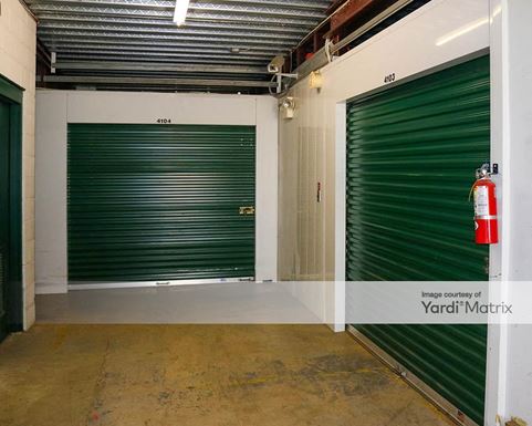 Source URL: https://cdnsc.rentcafe.com/dmslivecafe/3/1065644/1065644-1-5.jpg?width=-1&height=385&quality=80