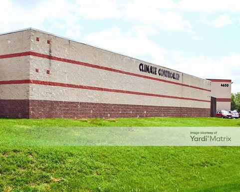 Source URL: https://cdnsc.rentcafe.com/dmslivecafe/3/1065645/1065645-1-3.jpg?width=-1&height=385&quality=80