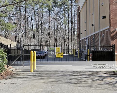 Source URL: https://cdnsc.rentcafe.com/dmslivecafe/3/1065650/1065650-1-5.jpg?width=-1&height=385&quality=80