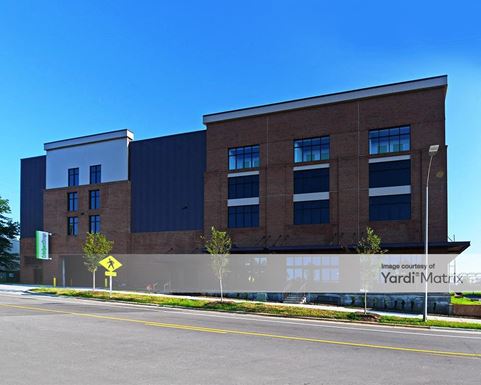 Source URL: https://cdnsc.rentcafe.com/dmslivecafe/3/1065652/1065652-1-4.jpg?width=-1&height=385&quality=80