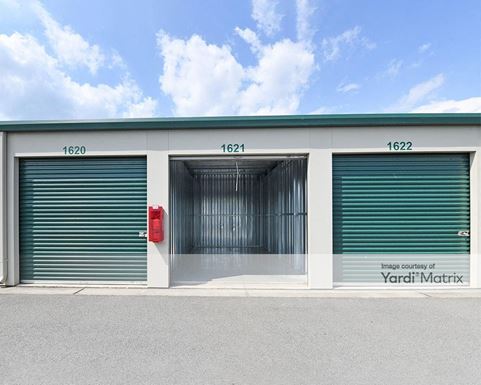 Source URL: https://cdnsc.rentcafe.com/dmslivecafe/3/1065654/1065654-1-3.jpg?width=-1&height=385&quality=80