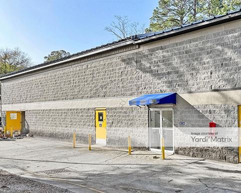 Source URL: https://cdnsc.rentcafe.com/dmslivecafe/3/1065668/1065668-1-5.jpg?width=-1&height=385&quality=80