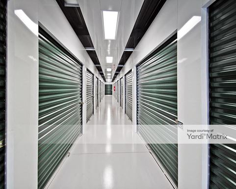 Source URL: https://cdnsc.rentcafe.com/dmslivecafe/3/1065672/1065672-1-5.jpg?width=-1&height=385&quality=80