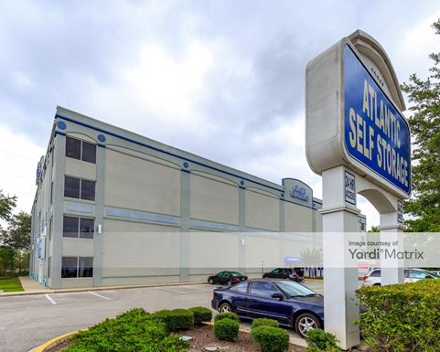 Source URL: https://cdnsc.rentcafe.com/dmslivecafe/3/1065682/1065682-1-5.jpg?width=-1&height=385&quality=80