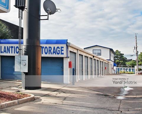 Source URL: https://cdnsc.rentcafe.com/dmslivecafe/3/1065683/1065683-1-4.jpg?width=-1&height=385&quality=80