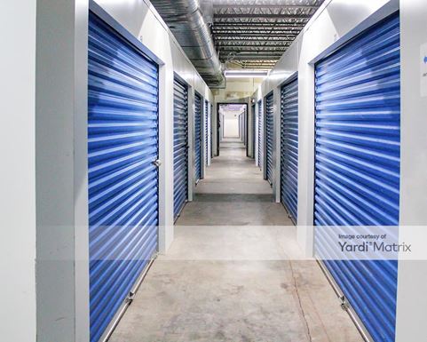 Source URL: https://cdnsc.rentcafe.com/dmslivecafe/3/1065697/1065697-1-5.jpg?width=-1&height=385&quality=80