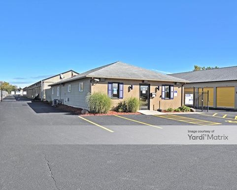 Source URL: https://cdnsc.rentcafe.com/dmslivecafe/3/1065718/1065718-1-2.jpg?width=-1&height=385&quality=80