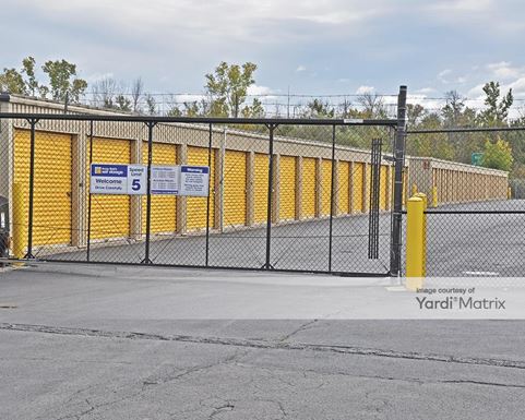 Source URL: https://cdnsc.rentcafe.com/dmslivecafe/3/1065721/1065721-1-3.jpg?width=-1&height=385&quality=80