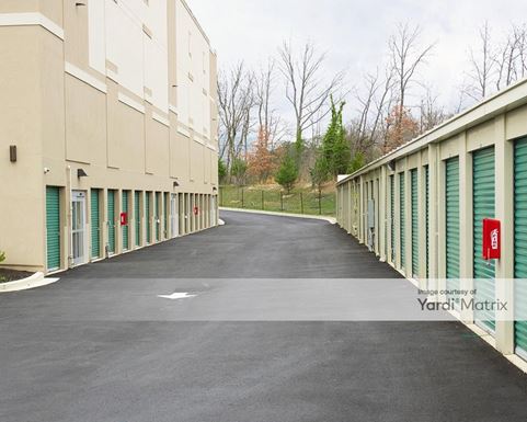 Source URL: https://cdnsc.rentcafe.com/dmslivecafe/3/1065733/1065733-1-4.jpg?width=-1&height=385&quality=80