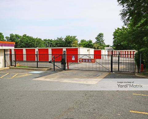 Source URL: https://cdnsc.rentcafe.com/dmslivecafe/3/1065735/1065735-1-2.jpg?width=-1&height=385&quality=80