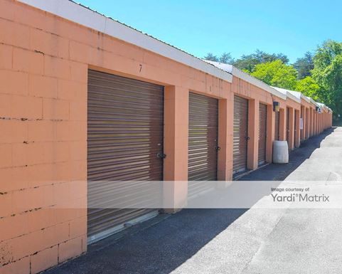 Source URL: https://cdnsc.rentcafe.com/dmslivecafe/3/1065749/1065749-1-4.jpg?width=-1&height=385&quality=80