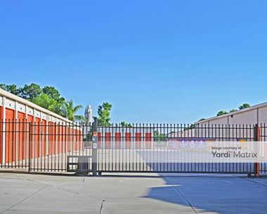 Self Storage Units at 275 Goodlette Frank Rd, Naples, FL