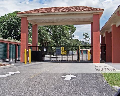 Source URL: https://cdnsc.rentcafe.com/dmslivecafe/3/1065768/1065768-1-4.jpg?width=-1&height=385&quality=80