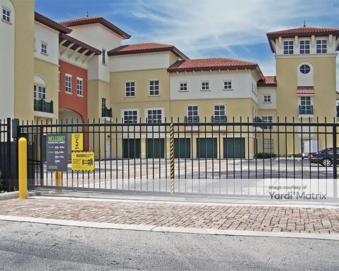 Source URL: https://cdnsc.rentcafe.com/dmslivecafe/3/1065770/1065770-1-2.jpg?width=-1&height=385&quality=80