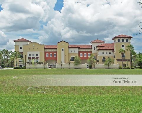 Source URL: https://cdnsc.rentcafe.com/dmslivecafe/3/1065770/1065770-1-5.jpg?width=-1&height=385&quality=80