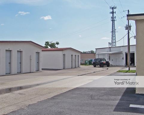 Source URL: https://cdnsc.rentcafe.com/dmslivecafe/3/1065780/1065780-1-3.jpg?width=-1&height=385&quality=80