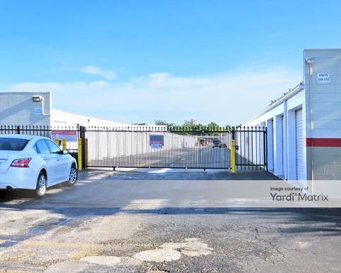 Source URL: https://cdnsc.rentcafe.com/dmslivecafe/3/1065793/1065793-1-2.jpg?width=-1&height=385&quality=80