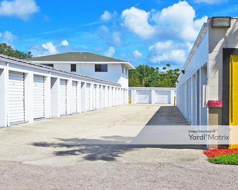 Source URL: https://cdnsc.rentcafe.com/dmslivecafe/3/1065794/1065794-1-3.jpg?width=-1&height=385&quality=80