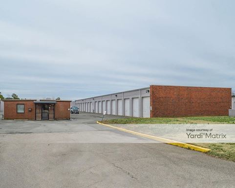 Source URL: https://cdnsc.rentcafe.com/dmslivecafe/3/1065817/1065817-1-5.jpg?width=-1&height=385&quality=80