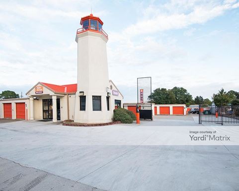 Source URL: https://cdnsc.rentcafe.com/dmslivecafe/3/1065838/1065838-1-2.jpg?width=-1&height=385&quality=80