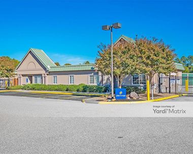 Storage Units for Rent available at 701 Brick Kiln Blvd, Newport News, VA 23602