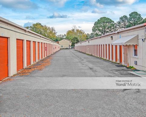 Source URL: https://cdnsc.rentcafe.com/dmslivecafe/3/1065855/1065855-1-3.jpg?width=-1&height=385&quality=80