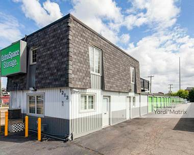 Storage Units for Rent available at 1213 East Brambleton Avenue, Norfolk, VA 23504