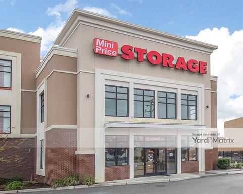 Source URL: https://cdnsc.rentcafe.com/dmslivecafe/3/1065867/1065867-1-2.jpg?width=-1&height=385&quality=80