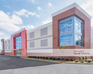 Storage Units for Rent available at 10755 Midlothian Turnpike, Richmond, VA 23235