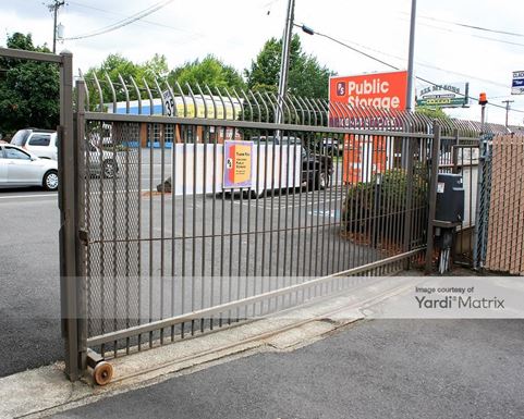 Source URL: https://cdnsc.rentcafe.com/dmslivecafe/3/1065887/1065887-1-2.jpg?width=-1&height=385&quality=80