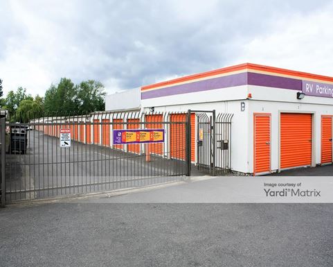 Source URL: https://cdnsc.rentcafe.com/dmslivecafe/3/1065887/1065887-1-4.jpg?width=-1&height=385&quality=80