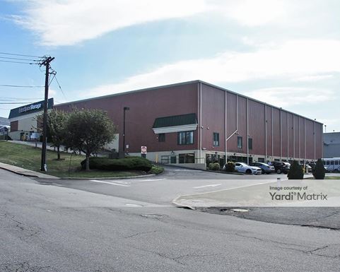 Source URL: https://cdnsc.rentcafe.com/dmslivecafe/3/1065930/1065930-1-4.jpg?width=-1&height=385&quality=80