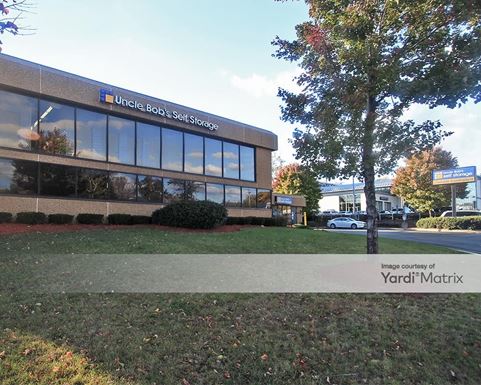 Source URL: https://cdnsc.rentcafe.com/dmslivecafe/3/1065931/1065931-1-5.jpg?width=-1&height=385&quality=80