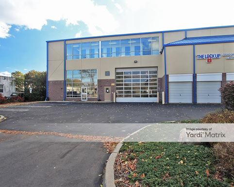 Source URL: https://cdnsc.rentcafe.com/dmslivecafe/3/1065932/1065932-1-2.jpg?width=-1&height=385&quality=80