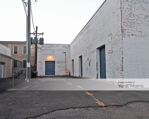 Source URL: https://cdnsc.rentcafe.com/dmslivecafe/3/1065937/1065937-1-4.jpg?width=-1&height=385&quality=80