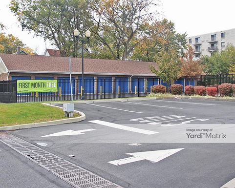 Source URL: https://cdnsc.rentcafe.com/dmslivecafe/3/1065943/1065943-1-4.jpg?width=-1&height=385&quality=80