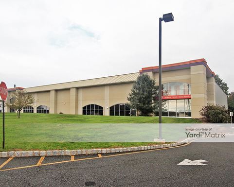 Source URL: https://cdnsc.rentcafe.com/dmslivecafe/3/1065951/1065951-1-2.jpg?width=-1&height=385&quality=80