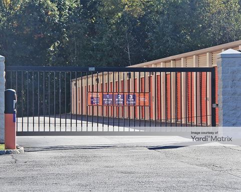 Source URL: https://cdnsc.rentcafe.com/dmslivecafe/3/1065953/1065953-1-4.jpg?width=-1&height=385&quality=80