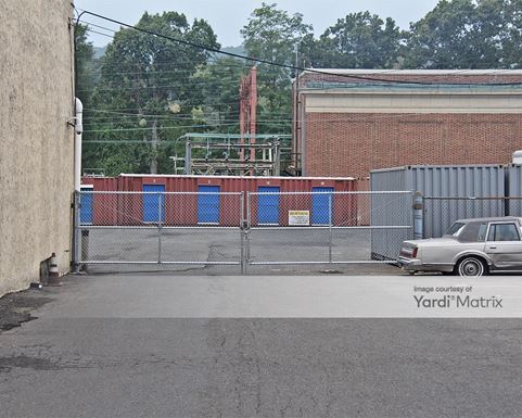 Source URL: https://cdnsc.rentcafe.com/dmslivecafe/3/1065957/1065957-1-5.jpg?width=-1&height=385&quality=80