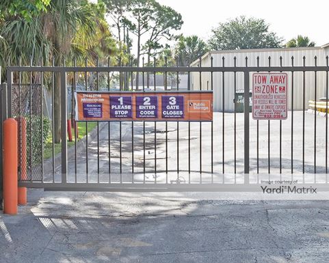 Source URL: https://cdnsc.rentcafe.com/dmslivecafe/3/1065981/1065981-1-4.jpg?width=-1&height=385&quality=80